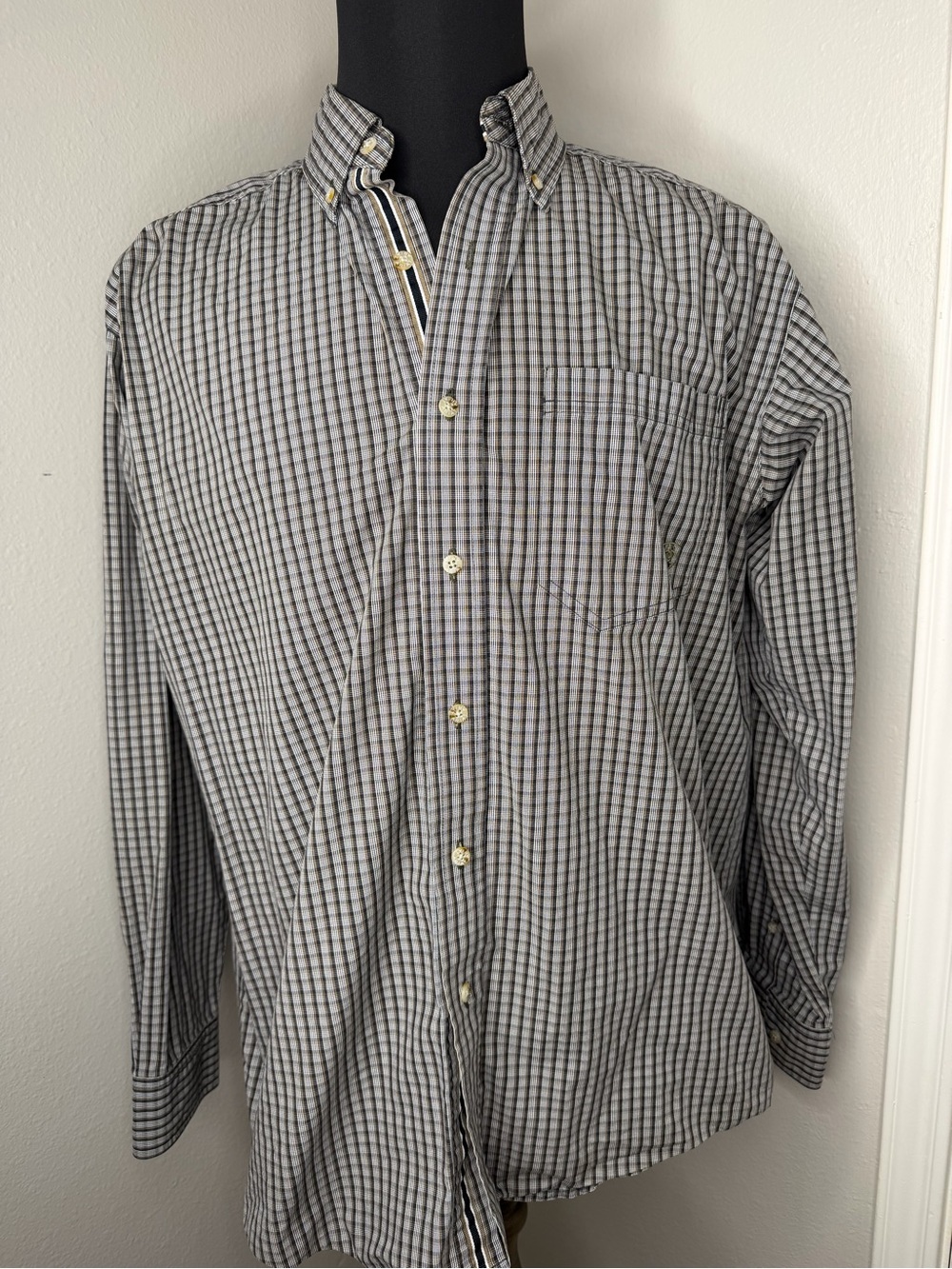 Ariat Pro Series Men’s M Gray Plaid Shirt